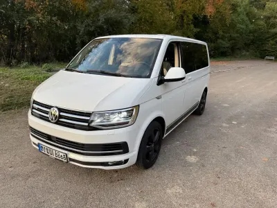 Gebraucht VW Multivan Highline 204 PS (150 kW) 2016 Weiß Van / Kleinbus