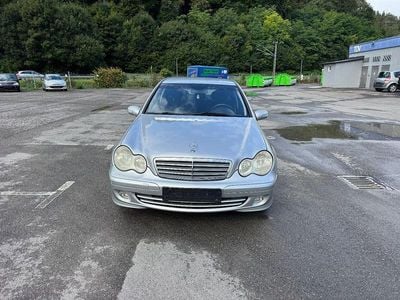 Mercedes C200