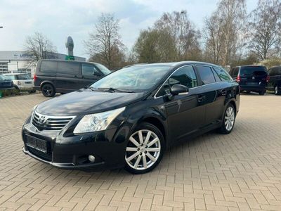 gebraucht Toyota Avensis Executive/Leder/Xenon/Mem/Shz/Pano/Temp