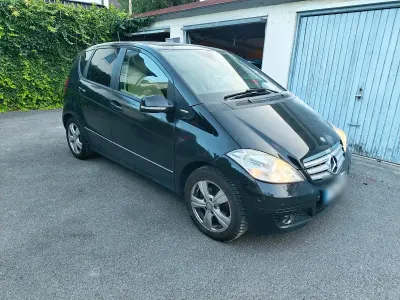 Gebraucht Mercedes A180 116 PS (85 kW) 2009 Schwarz Limousine