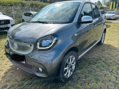 Usata Smart ForFour 71 CV (52 kW) 2014 Utilitaria