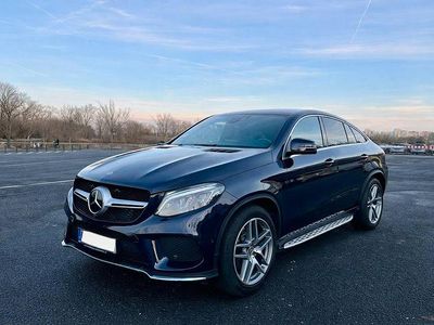 Gebraucht Mercedes GLE350 AMG line 258 PS (189 kW) 2019 Blau SUV
