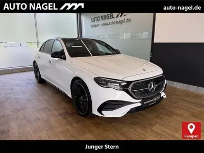 Gebraucht Mercedes E300 AMG 313 PS (230 kW) 2025 Weiß Limousine