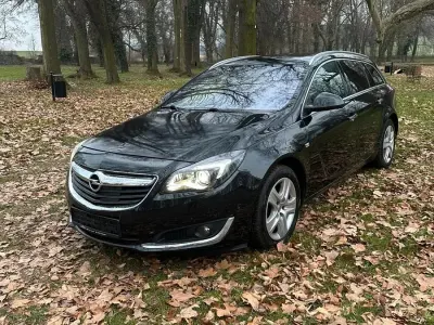 Gebraucht Opel Insignia 170 PS (125 kW) 2015 Schwarz Kombi