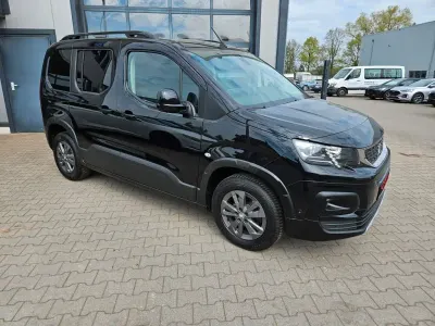 Occasion Peugeot Rifter Allure 102 PK (75 kW) 2023 Zwart MPV