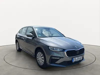 Gebraucht Skoda Scala Essence 95 PS (69 kW) 2024 Grau Kleinwagen