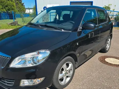 Gebraucht Skoda Fabia 86 PS (63 kW) 2012 Schwarz Limousine