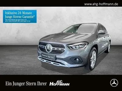 Gebraucht Mercedes GLA200 Style 163 PS (119 kW) 2023 Grau SUV