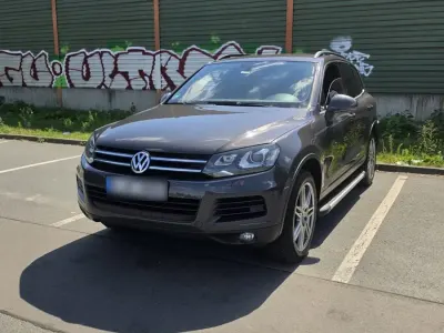 Gebraucht VW Touareg 245 PS (180 kW) 2012 Grau SUV