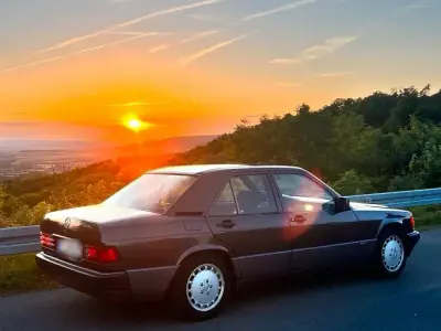 Gebraucht Mercedes 190 Sportline 136 PS (100 kW) 1993 Limousine