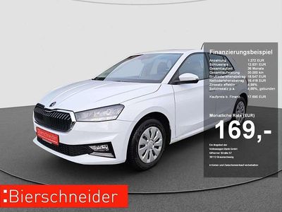 Weiß Gebraucht 2025 Skoda Fabia Essence Limousine | 17.690 € (Fairer Preis)