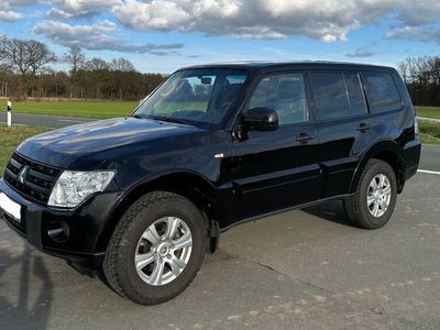 gebraucht Mitsubishi Pajero 3,2 DI-D 4WD Inform/AHK/Klima/TÜV NEU