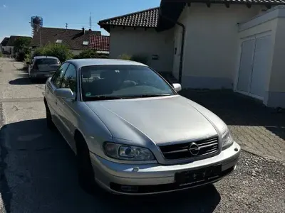 Gebraucht Opel Omega Elegance 179 PS (131 kW) 2001 Silber Limousine