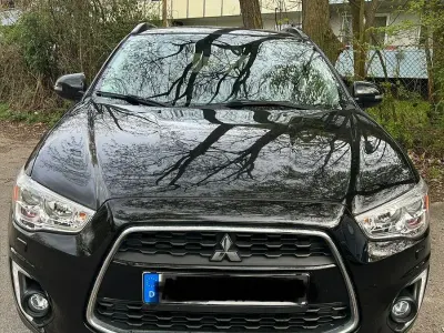Gebraucht Mitsubishi ASX Diamant Edition 150 PS (110 kW) 2015 Schwarz SUV