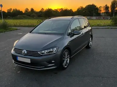 Gebraucht VW Golf Sportsvan Sound 125 PS (91 kW) 2017 Grau Van / Kleinbus