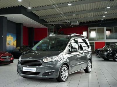 gebraucht Ford Tourneo Courier Titanium*KLIMAAUTO*AUDIO-PAK*