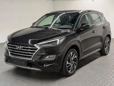 Gebraucht Hyundai Tucson Style 136 PS (100 kW) 2019 Phantomschwarzmet. SUV
