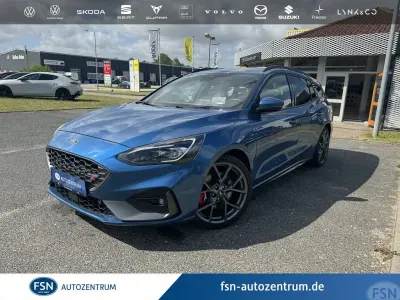 Gebraucht Ford Focus ST 280 PS (205 kW) 2021 Performanceblau metallic Kombi