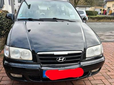 Gebraucht Hyundai Trajet 136 PS (100 kW) 2005 Schwarz Van / Kleinbus