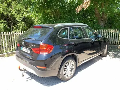 Gebraucht BMW X1 143 PS (105 kW) 2013 Schwarz SUV
