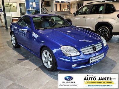 Gebraucht Mercedes SLK200 163 PS (119 kW) 2002 Blau Cabrio