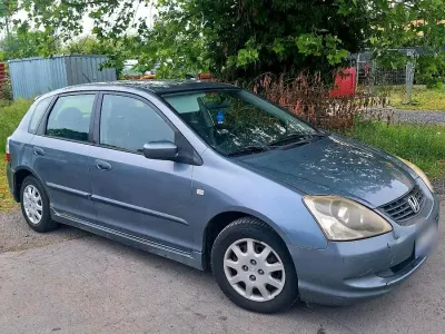 Gebraucht Honda Civic 100 PS (73 kW) 2006 Weiß Limousine