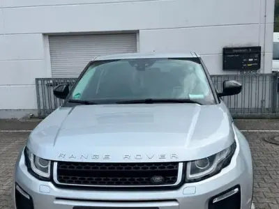 Gebraucht Land Rover Range Rover evoque Pure 179 PS (131 kW) 2016 Silber SUV
