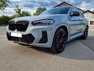 Grau Gebraucht 2024 BMW X4 M Sport SUV | 58.800 € (Guter Preis)