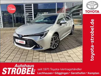 Używany Toyota Corolla Team 140 KM (102 kW) 2024 Srebrny Kombi