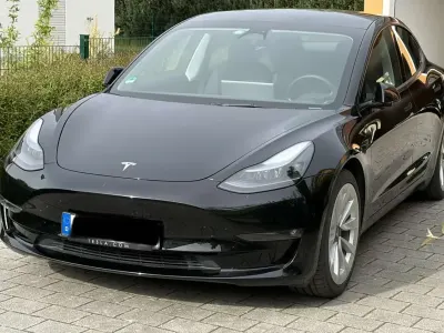 Gebraucht Tesla Model 3 366 kW (498 PS) 2022 Schwarz Limousine