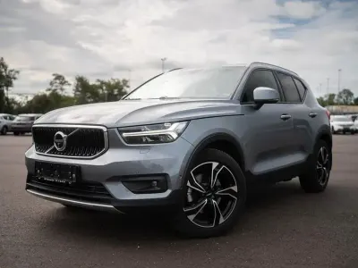 Gebraucht Volvo XC40 190 PS (139 kW) 2018 Grau SUV