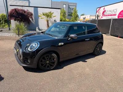 Gebraucht Mini Cooper 135 kW (184 PS) 2020 Schwarz Kleinwagen