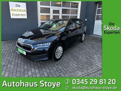 Schwarz Gebraucht 2025 Skoda Octavia Essence Kombi | 27.750 € (Fairer Preis)