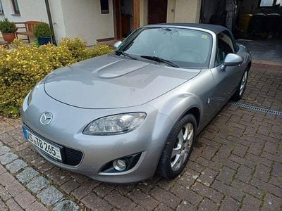 Second-hand Mazda MX5 126 CP (92 kW) 2011 Argintiu Cabrio