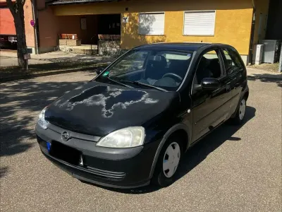 Gebraucht Opel Corsa Comfort 58 PS (42 kW) 2001 Schwarz Kleinwagen