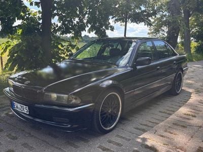 BMW 735