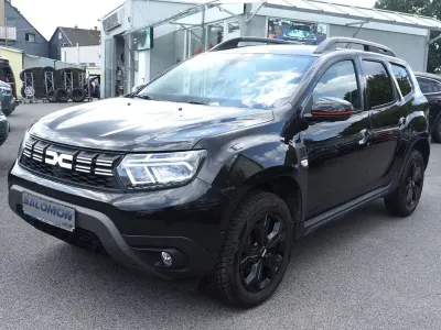 Gebraucht Dacia Duster Extreme 150 PS (110 kW) 2023 Perlmuttschwarzmet (metallic) SUV