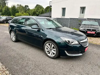 Gebraucht Opel Insignia 163 PS (119 kW) 2015 Grün Kombi