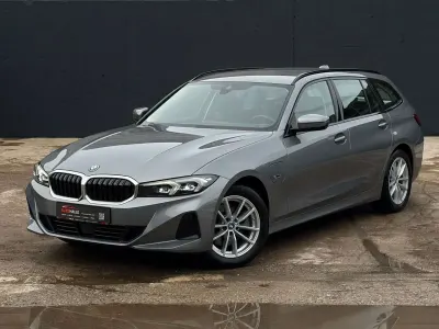 Gebraucht BMW 330e Shadowline 184 PS (135 kW) 2022 Skyscraper grau metallic Kombi