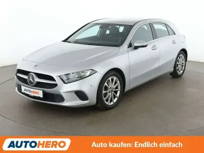Gebraucht Mercedes A200 163 PS (119 kW) 2019 Iridiumsilber Limousine