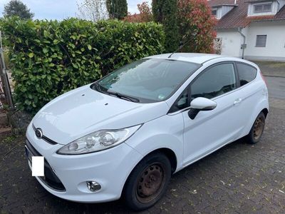 gebraucht Ford Fiesta 1,6 TDCi 66kW DPF Titanium