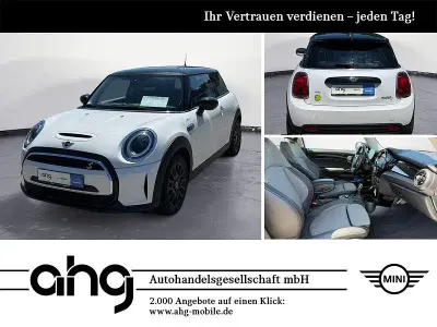 Gebraucht Mini Cooper SE Classic 135 kW (184 PS) 2023 Weiß Kleinwagen