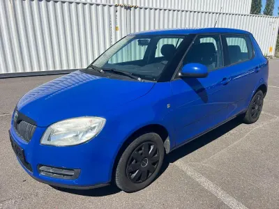 Gebraucht Skoda Fabia Ambiente 60 PS (44 kW) 2009 Blau Limousine
