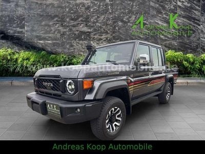 Neu Toyota Land Cruiser 231 PS (169 kW) 2026 Grau SUV