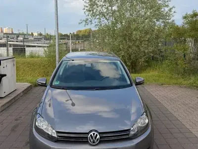 Gebraucht VW Golf VI Comfortline 122 PS (89 kW) 2008 Grau Kleinwagen