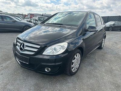 Mercedes B180