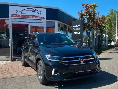 Usata VW T-Roc R-line 150 CV (110 kW) 2023 Nero SUV