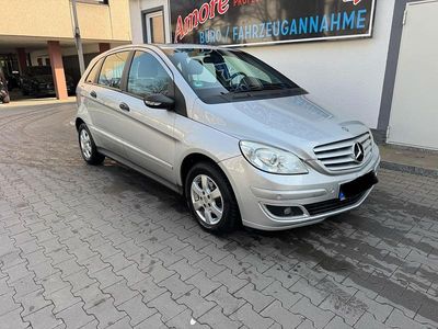 Gebraucht Mercedes B170 115 PS (84 kW) 2005 Silber Van / Kleinbus