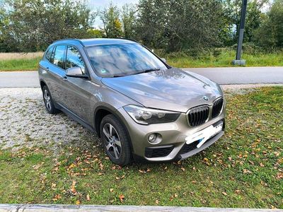Grau Gebraucht 2016 BMW X1 SUV | 13.250 € (Etwas zu teuer)