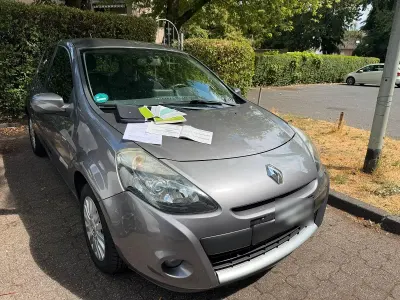 Gebraucht Renault Clio 75 PS (55 kW) 2010 Grau Kleinwagen